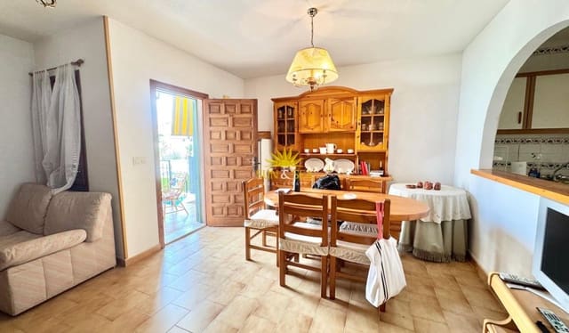 3 sovrum Hus att hyra i Playa de los Locos, Torrevieja med pool - 950 € (Ref: 10065128)