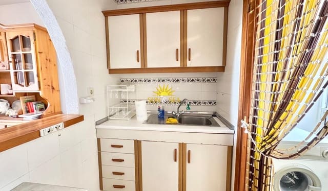 3 sovrum Hus att hyra i Playa de los Locos, Torrevieja med pool - 950 € (Ref: 10065128)