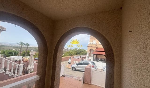 2 soveværelse Byhus til leje i Monte y Mar, Santa Pola med swimmingpool garage - € 1.300 (Ref: 10072874)