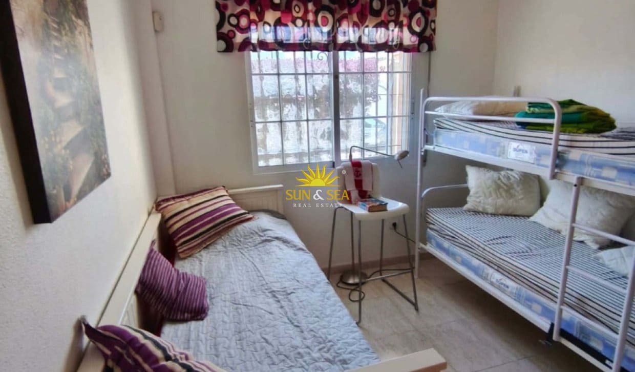 3 bedroom Townhouse for rent in Santiago de la Ribera - € 1,300 (Ref: 10072875)