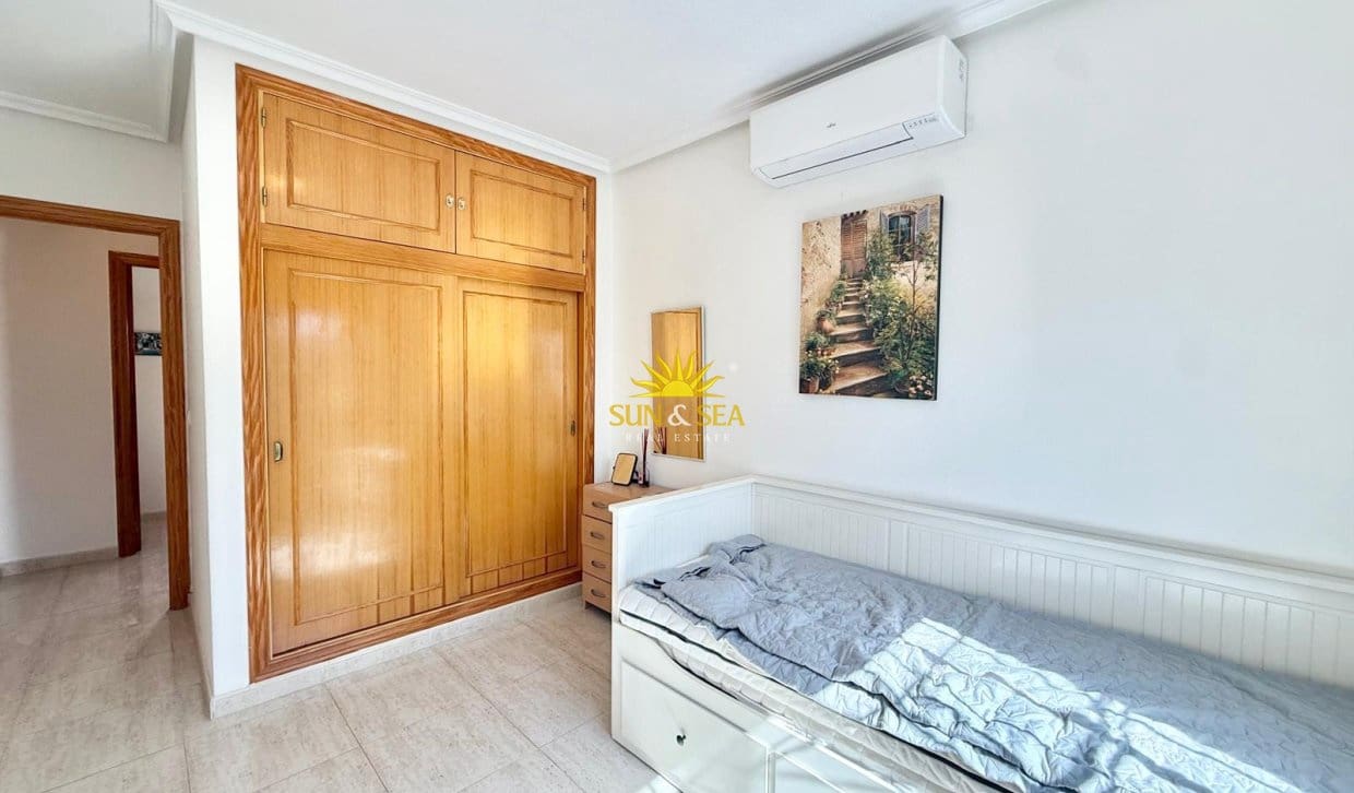 3 bedroom Townhouse for rent in Santiago de la Ribera - € 1,300 (Ref: 10072875)