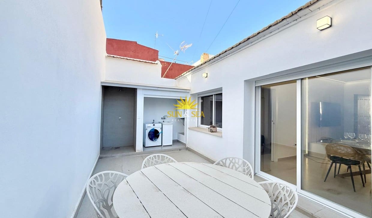 2 soverom Villa til leie i Los Cuarteros - € 1 300 (Ref: 10073058)