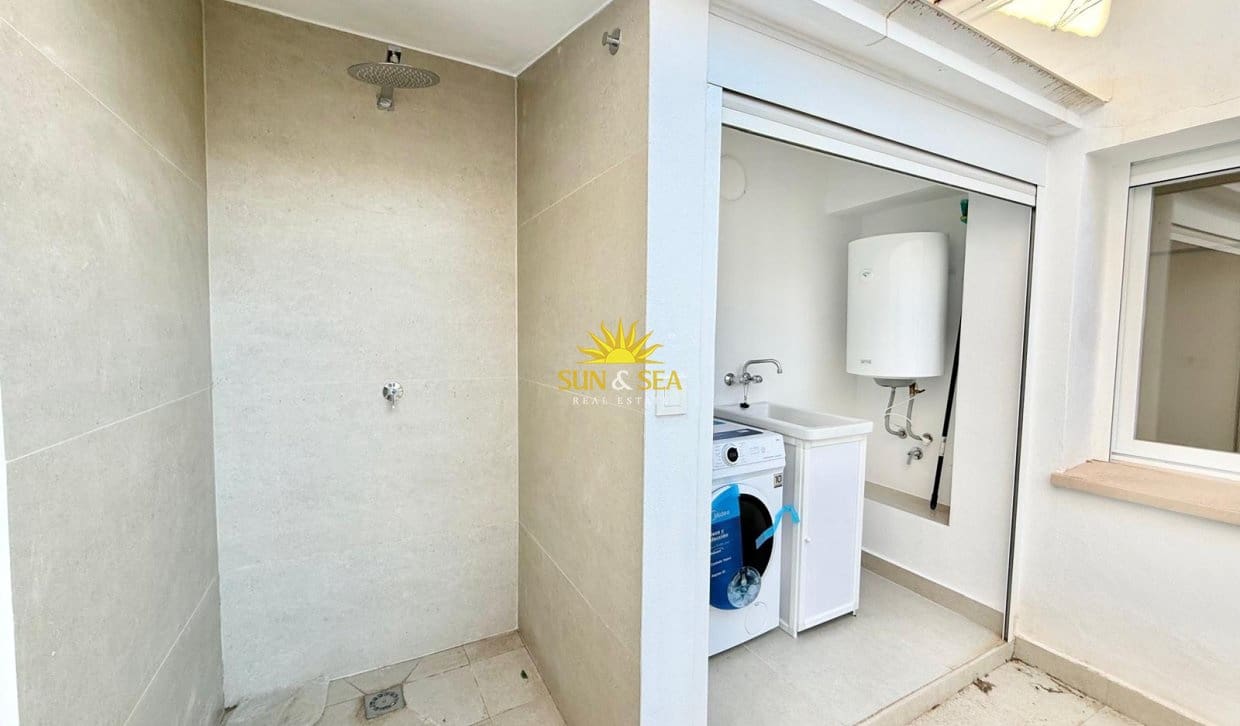 2 soverom Villa til leie i Los Cuarteros - € 1 300 (Ref: 10073058)