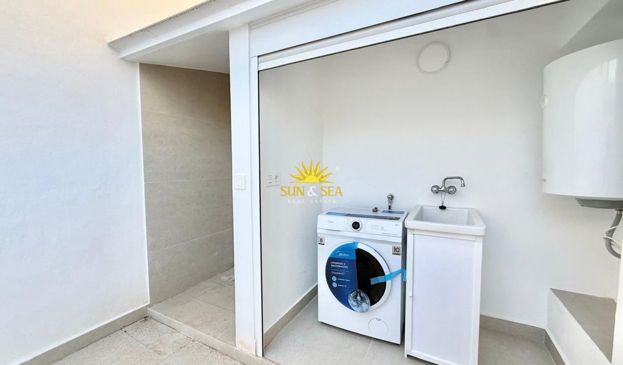 2 soverom Villa til leie i Los Cuarteros - € 1 300 (Ref: 10073058)