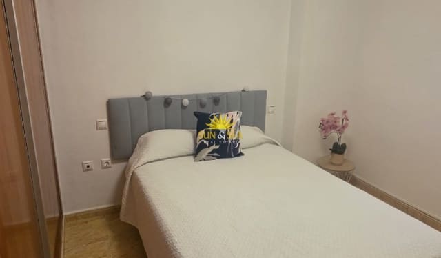 Apartamento de 1 habitación en Zona Pueblo, Guardamar del Segura en alquiler con garaje - 500 € (Ref: 10073247)