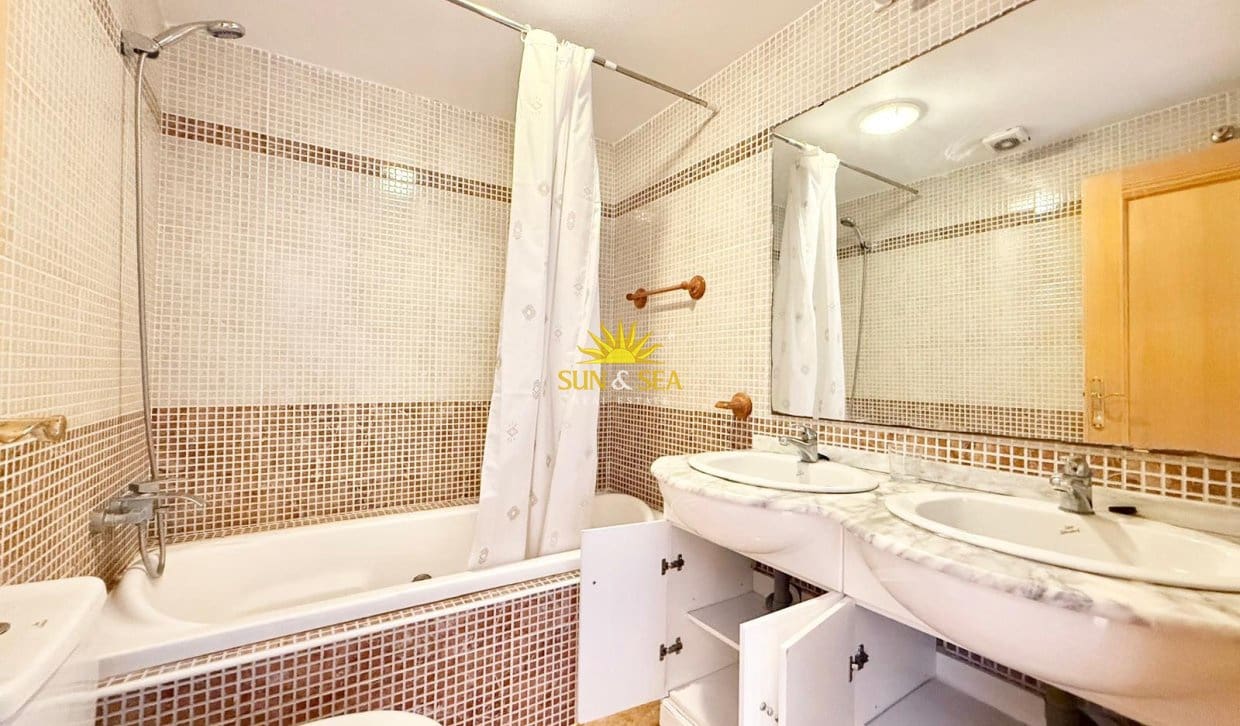 3 bedroom Apartment for rent in Orihuela Costa with pool - € 1,200 (Ref: 10073248)