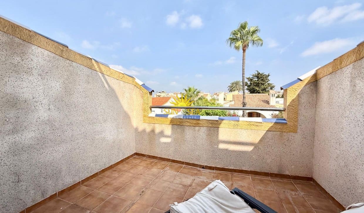 3 bedroom Apartment for rent in Orihuela Costa with pool - € 1,200 (Ref: 10073248)