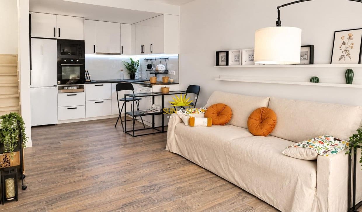 3 quarto Casa em Banda para venda em Orihuela Costa com piscina - 248 000 € (Ref: 10073378)