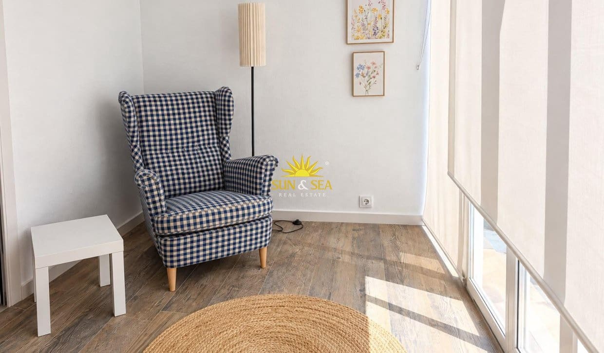 3 quarto Casa em Banda para venda em Orihuela Costa com piscina - 248 000 € (Ref: 10073378)