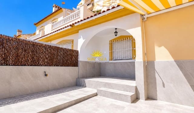 3 chambre Maison de Ville à vendre à Playa Flamenca, Orihuela avec piscine - 248 000 € (Ref: 10073378)
