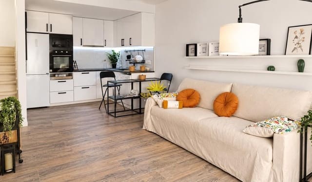 3 chambre Maison de Ville à vendre à Playa Flamenca, Orihuela avec piscine - 248 000 € (Ref: 10073378)