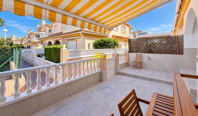 3 quarto Casa em Banda para venda em Playa Flamenca, Orihuela com piscina - 248 000 € (Ref: 10073378)