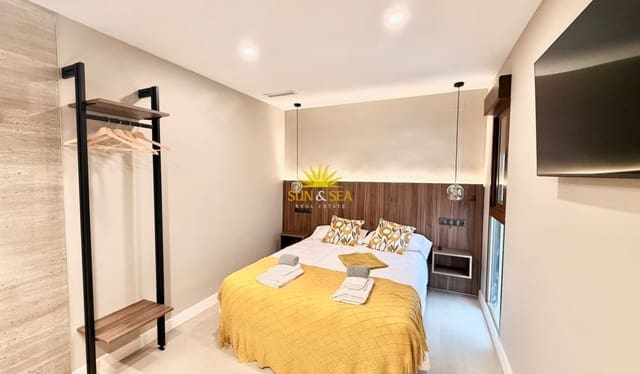   2 soveværelse   ferieLejlighed i Centro Urbano, La Villajoyosa / Vila Joiosa   - € 1.900 (Ref: 10076724)