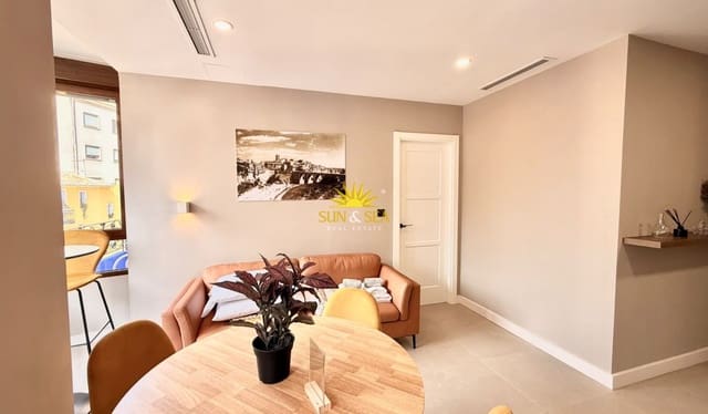   2 soveværelse   ferieLejlighed i Centro Urbano, La Villajoyosa / Vila Joiosa   - € 1.900 (Ref: 10076724)
