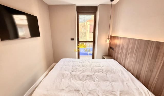   2 soveværelse   ferieLejlighed i Centro Urbano, La Villajoyosa / Vila Joiosa   - € 1.900 (Ref: 10076724)