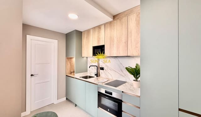2 sovrum Lägenhet att hyra i Centro Urbano, La Villajoyosa / Vila Joiosa - 1 800 € (Ref: 10076725)