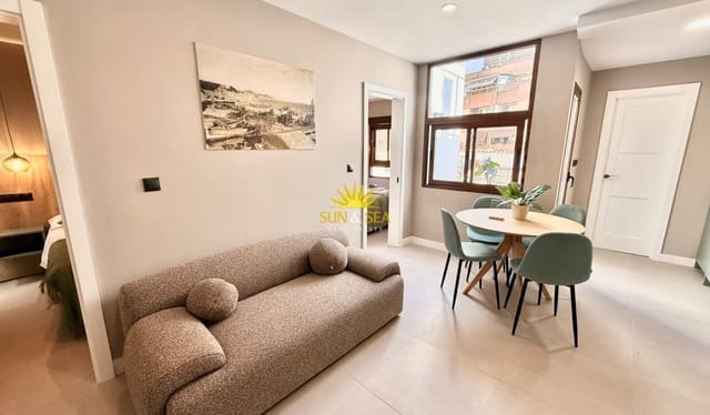 2 sovrum Lägenhet att hyra i Centro Urbano, La Villajoyosa / Vila Joiosa - 1 800 € (Ref: 10076725)