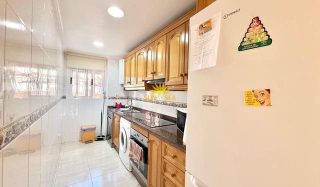 2 sovrum Lägenhet att hyra i Guardamar del Segura med pool garage - 950 € (Ref: 10077053)