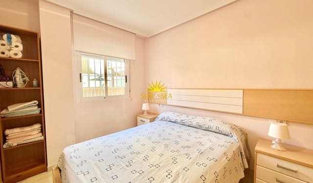 2 sovrum Lägenhet att hyra i Guardamar del Segura med pool garage - 950 € (Ref: 10077053)