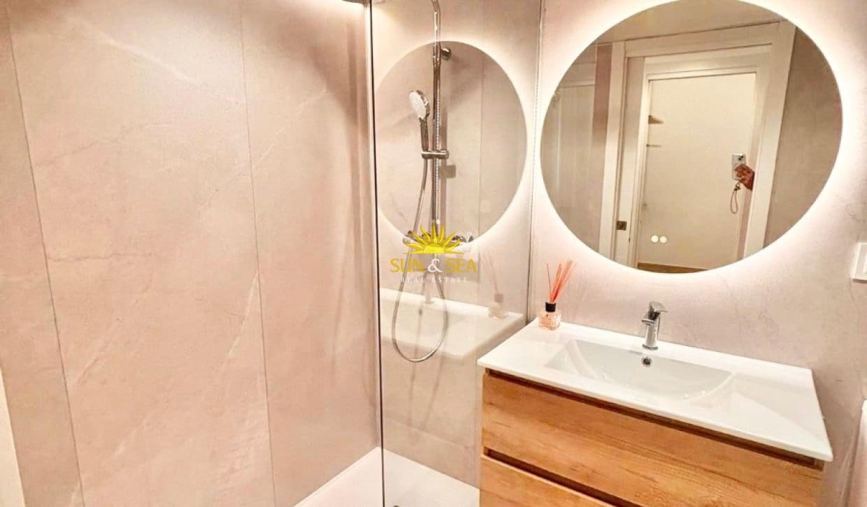 2 bedroom Apartment for rent in Murcia city - € 1,150 (Ref: 10078793)