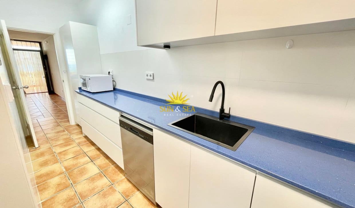 4 camera da letto Casa da affittare in Playa Honda con garage - 1.500 € (Rif: 10078794)