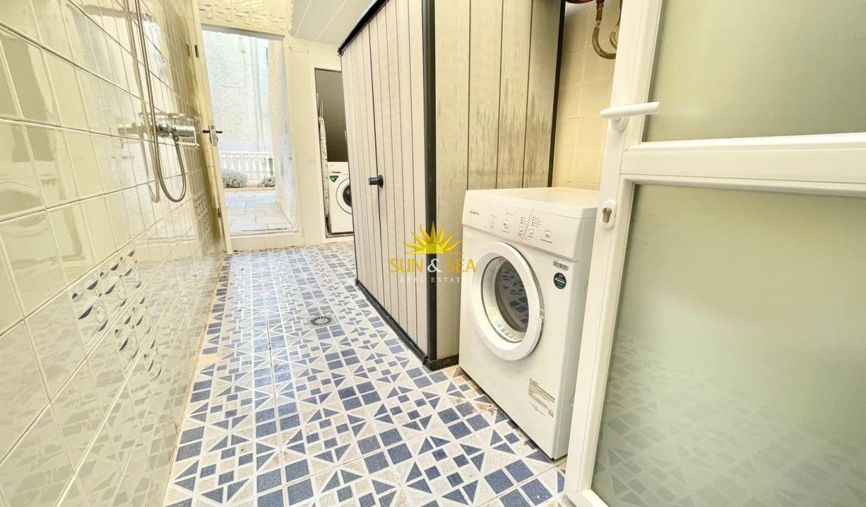 4 camera da letto Casa da affittare in Playa Honda con garage - 1.500 € (Rif: 10078794)