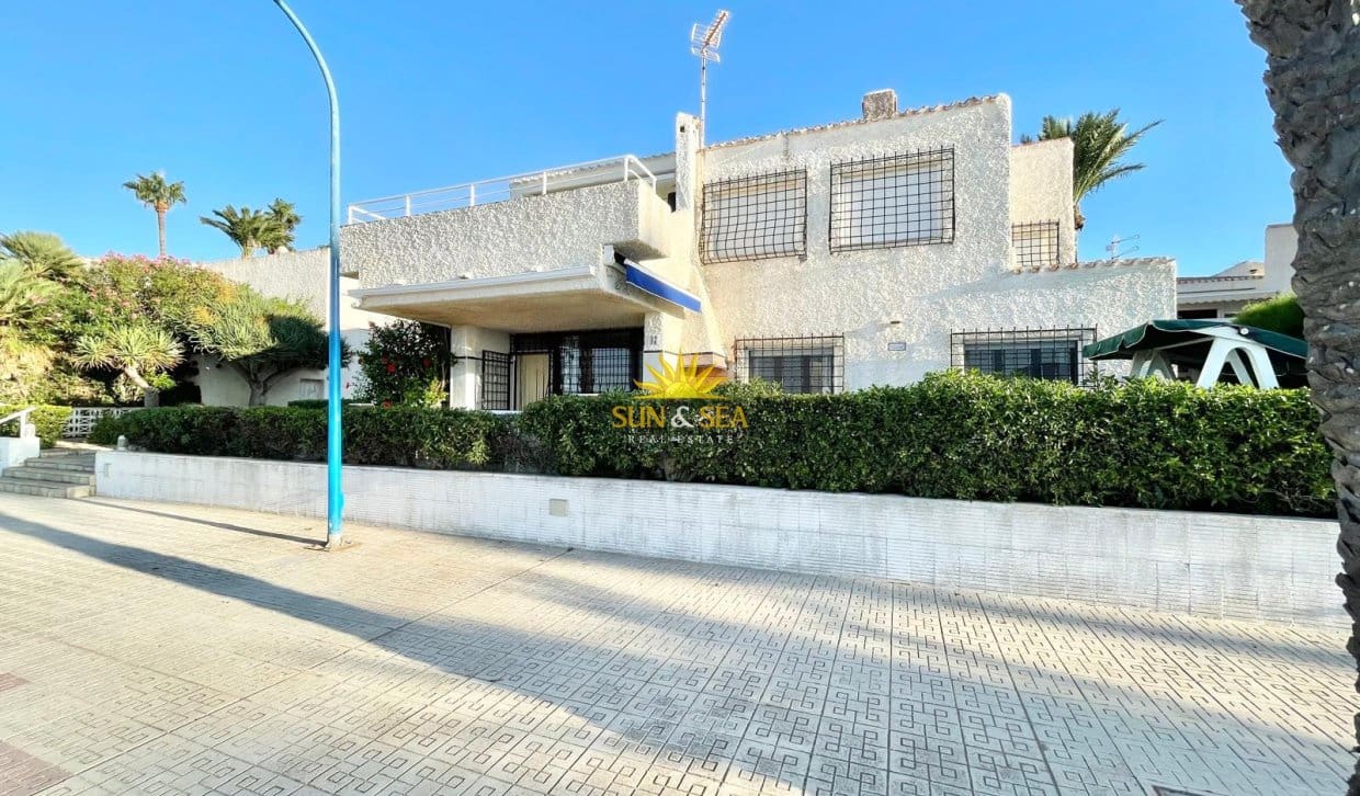 4 camera da letto Casa da affittare in Playa Honda con garage - 1.500 € (Rif: 10078794)