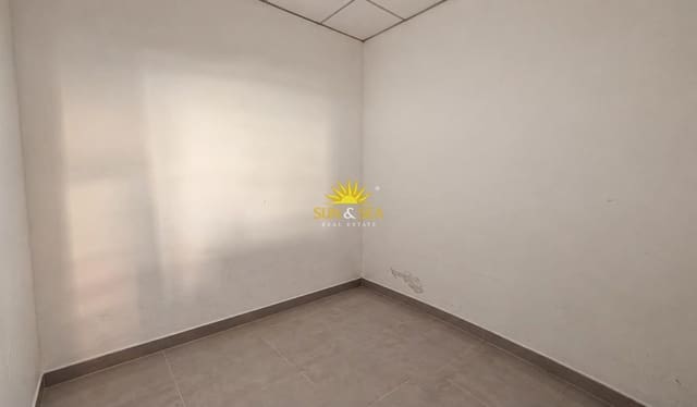 1 makuuhuone Kaupallinen myytävänä paikassa Centro - Muelle Pesquero, Torrevieja - 599 000 € (Ref: 10079036)