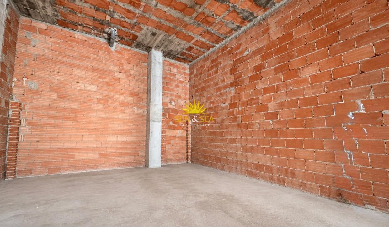 1 makuuhuone Kaupallinen myytävänä paikassa Torrevieja - 599 000 € (Ref: 10079036)