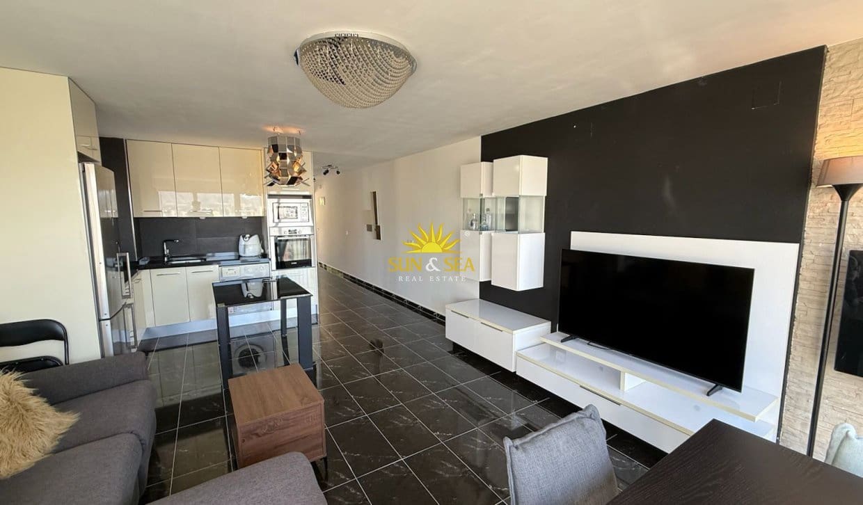 1 soveværelse Lejlighed til leje i Benidorm - € 1.200 (Ref: 10079037)