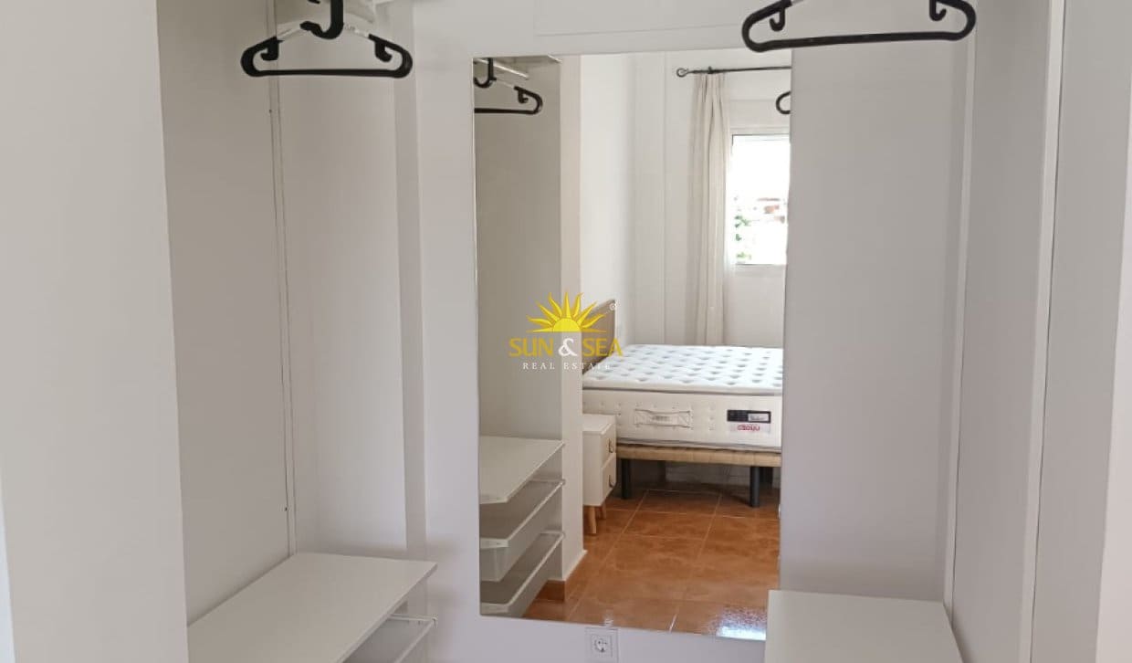 1 sovrum Lägenhet att hyra i Rojales - 650 € (Ref: 10079039)
