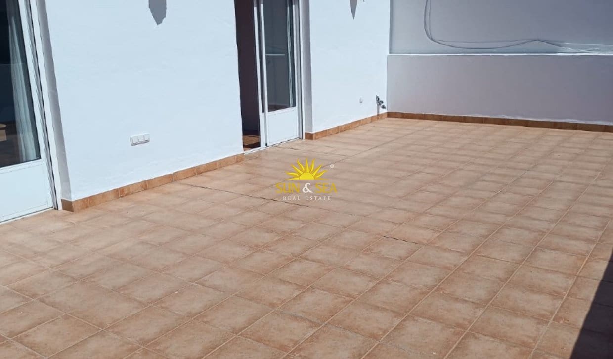 1 sovrum Lägenhet att hyra i Rojales - 650 € (Ref: 10079039)