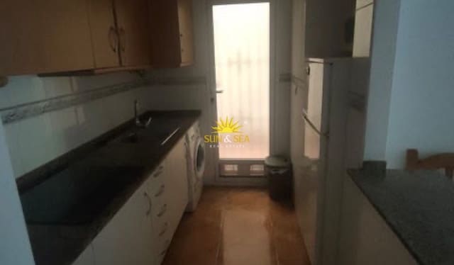 2 soverom Leilighet til leie i El Molino, Torrevieja med svømmebasseng - € 850 (Ref: 10079040)