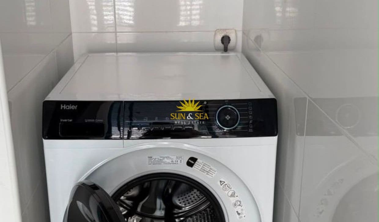 1 sypialnia Apartament do wynajęcia w Benidorm z garażem - 1 300 € (Ref: 10079814)