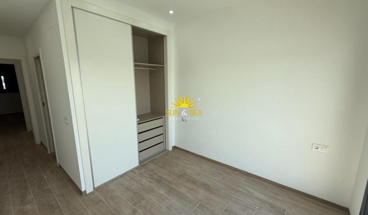 2 sovrum Lägenhet att hyra i Finestrat med pool - 1 700 € (Ref: 10079815)