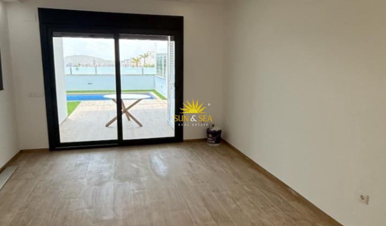 2 sovrum Lägenhet att hyra i Finestrat med pool - 1 700 € (Ref: 10079815)