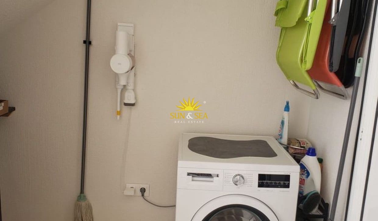 2 sovrum Lägenhet att hyra i Finestrat med pool garage - 1 700 € (Ref: 10079816)