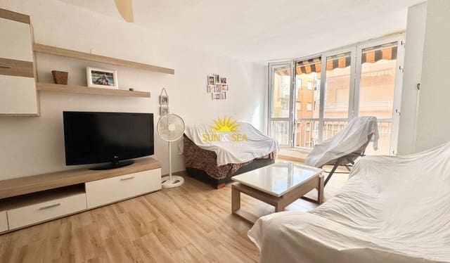 3 slaapkamer Appartement voor vakantieverhuur in Los Secanos, Guardamar del Segura - € 600 (Ref: 10079963)