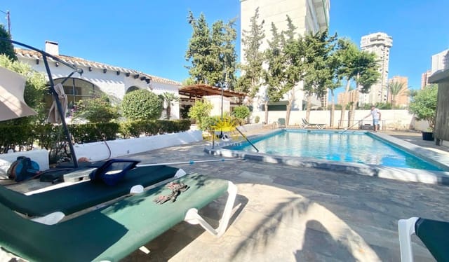 5 bedroom Villa for holiday rental in Cala de Finestrat, Finestrat with pool garage - € 2,250 (Ref: 10079965)