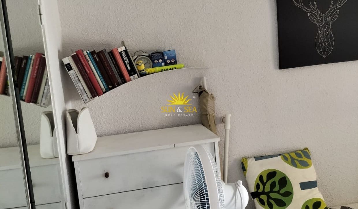 Appartement de 1 chambre de location de vacances à Benidorm avec piscine garage - 1 100 € (Ref: 10080146)