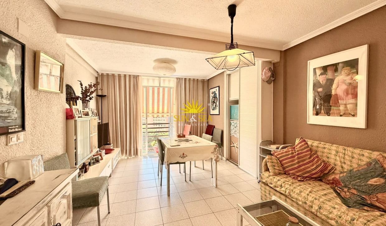 1 bedroom Apartment for holiday rental in Benidorm with pool garage - € 1,100 (Ref: 10080146)