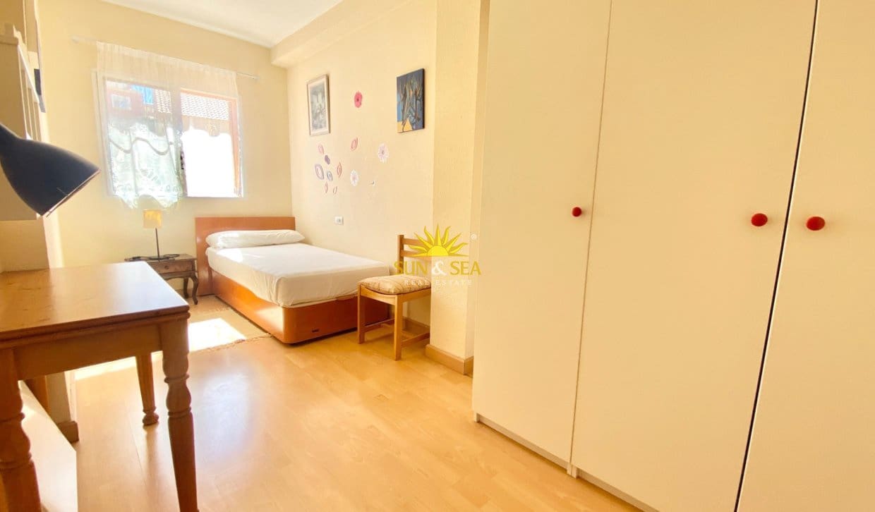 5 Zimmer Ferienvilla in La Nucia mit Pool Garage - 1.500 € (Ref: 10081589)