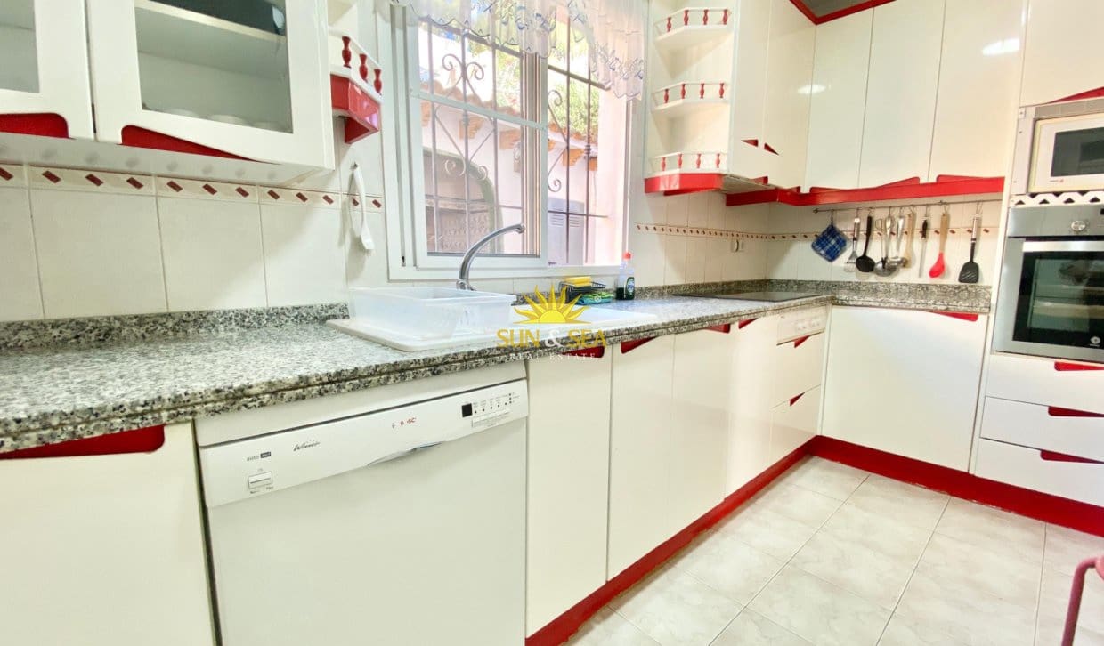 5 Zimmer Ferienvilla in La Nucia mit Pool Garage - 1.500 € (Ref: 10081589)