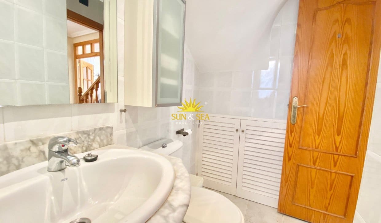 5 Zimmer Ferienvilla in La Nucia mit Pool Garage - 1.500 € (Ref: 10081589)