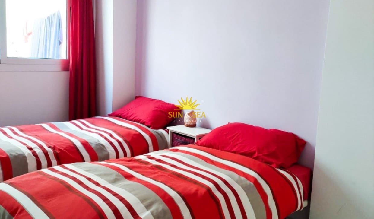 2 makuuhuone Huoneisto lomavuokrausta paikassa Alicante kaupunki - 975 € (Ref: 10081592)