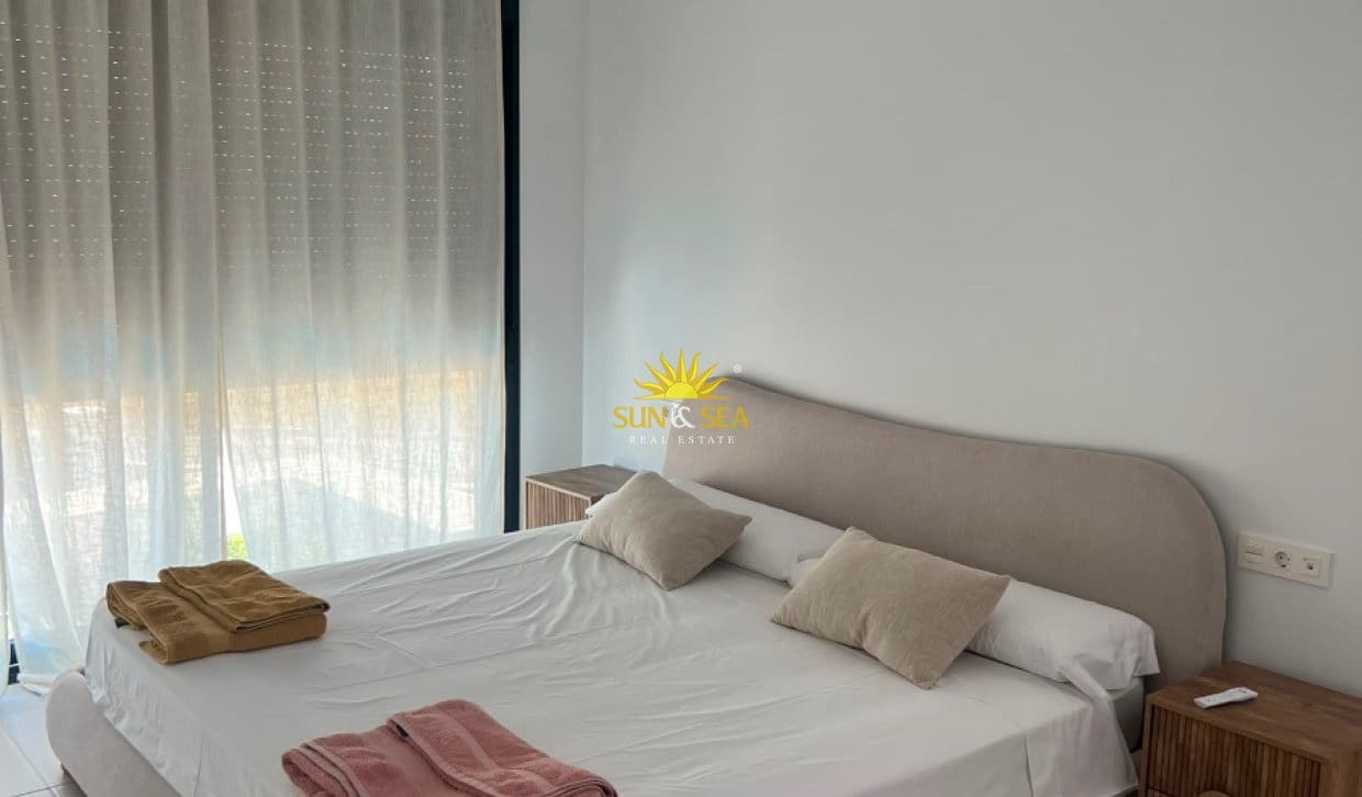 3 sovrum Villa för semesterbostäder i Gran Alacant med pool - 2 500 € (Ref: 10082213)