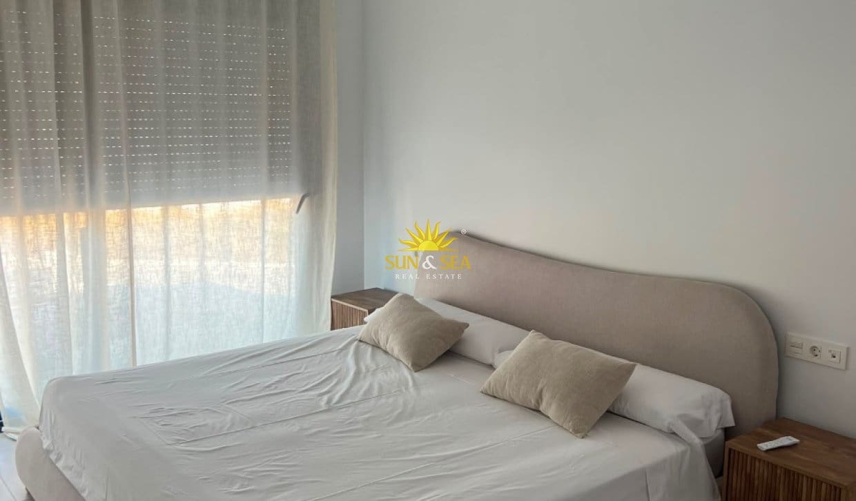 3 sovrum Villa för semesterbostäder i Gran Alacant med pool - 2 500 € (Ref: 10082213)