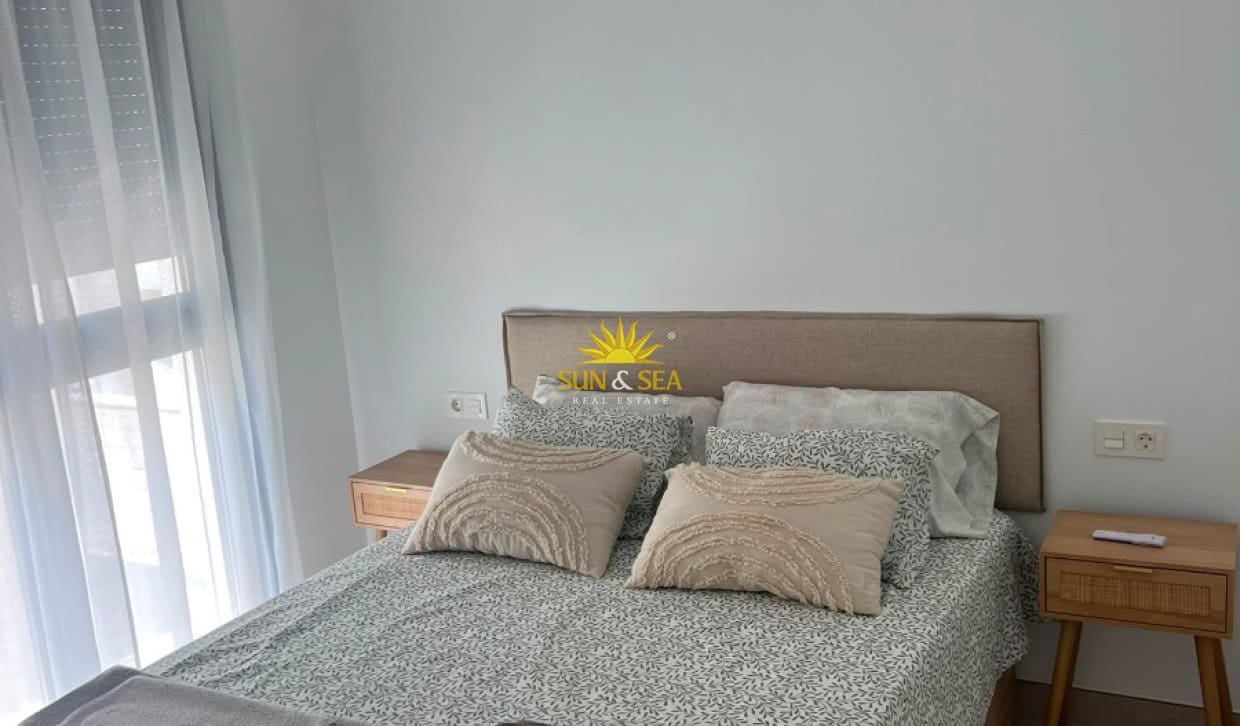 3 sovrum Villa för semesterbostäder i Gran Alacant med pool - 2 500 € (Ref: 10082213)