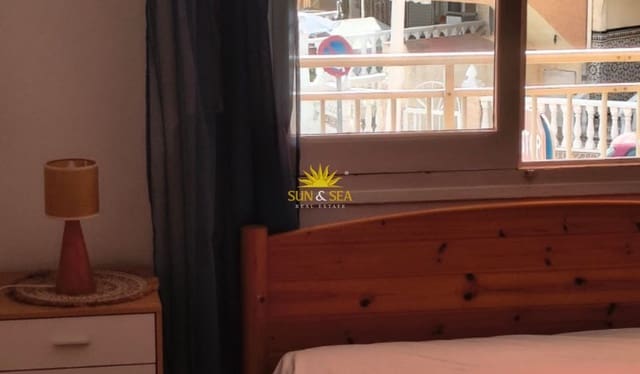 2 slaapkamer Appartement te huur in Gaspar Perelló, Torrevieja - € 800 (Ref: 10085039)