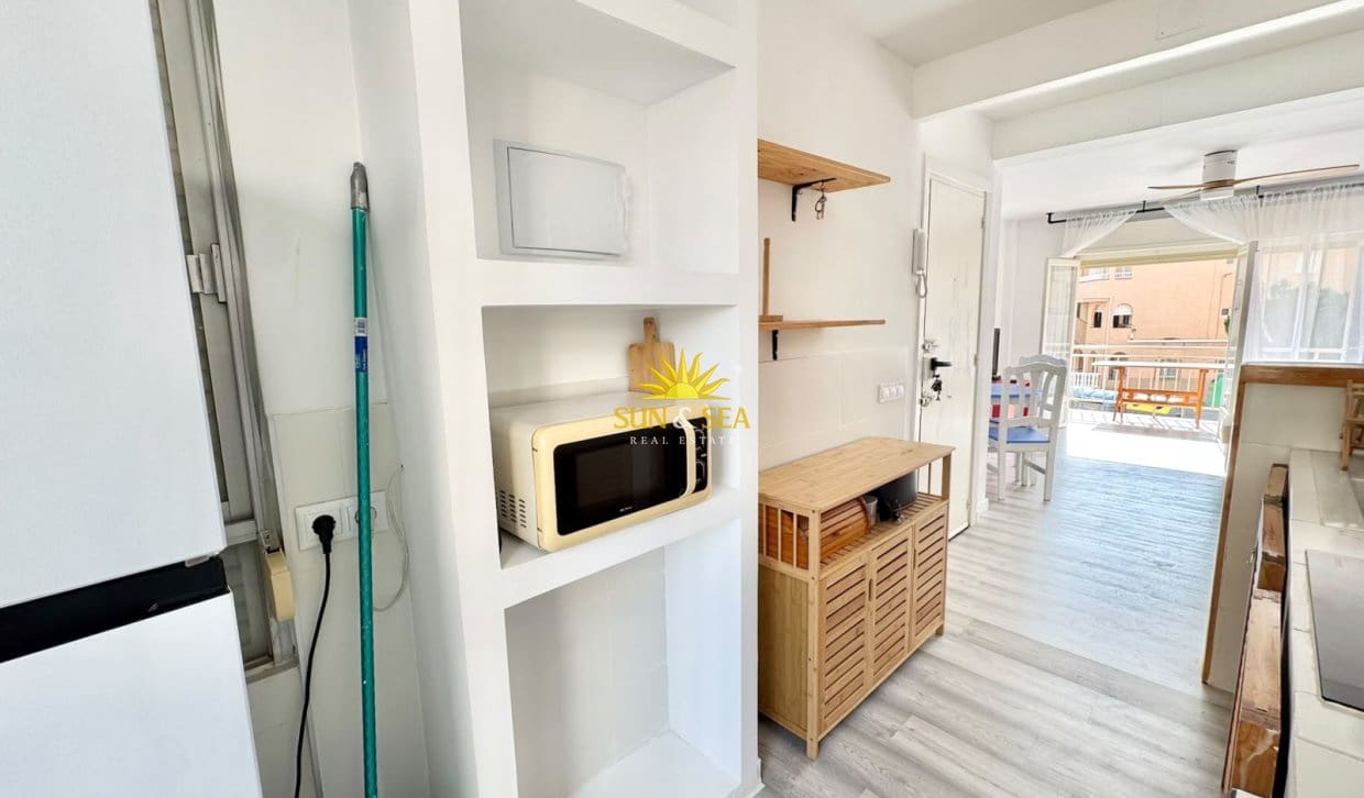 2 bedroom Apartment for rent in La Mata - € 800 (Ref: 10085039)
